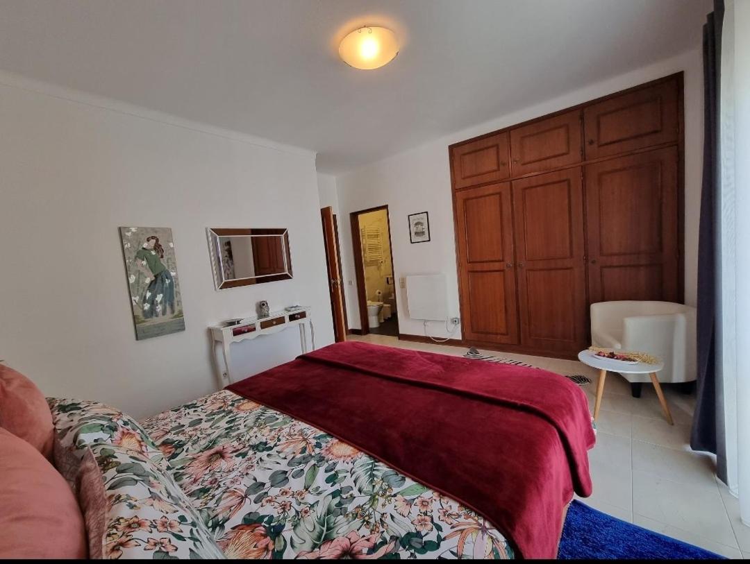 Apartmento Praia Da Dona Ana 라고스 외부 사진
